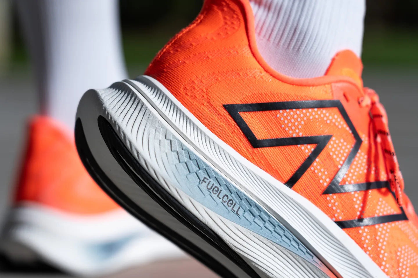 NEW BALANCE FUELCEL TRAINER V2