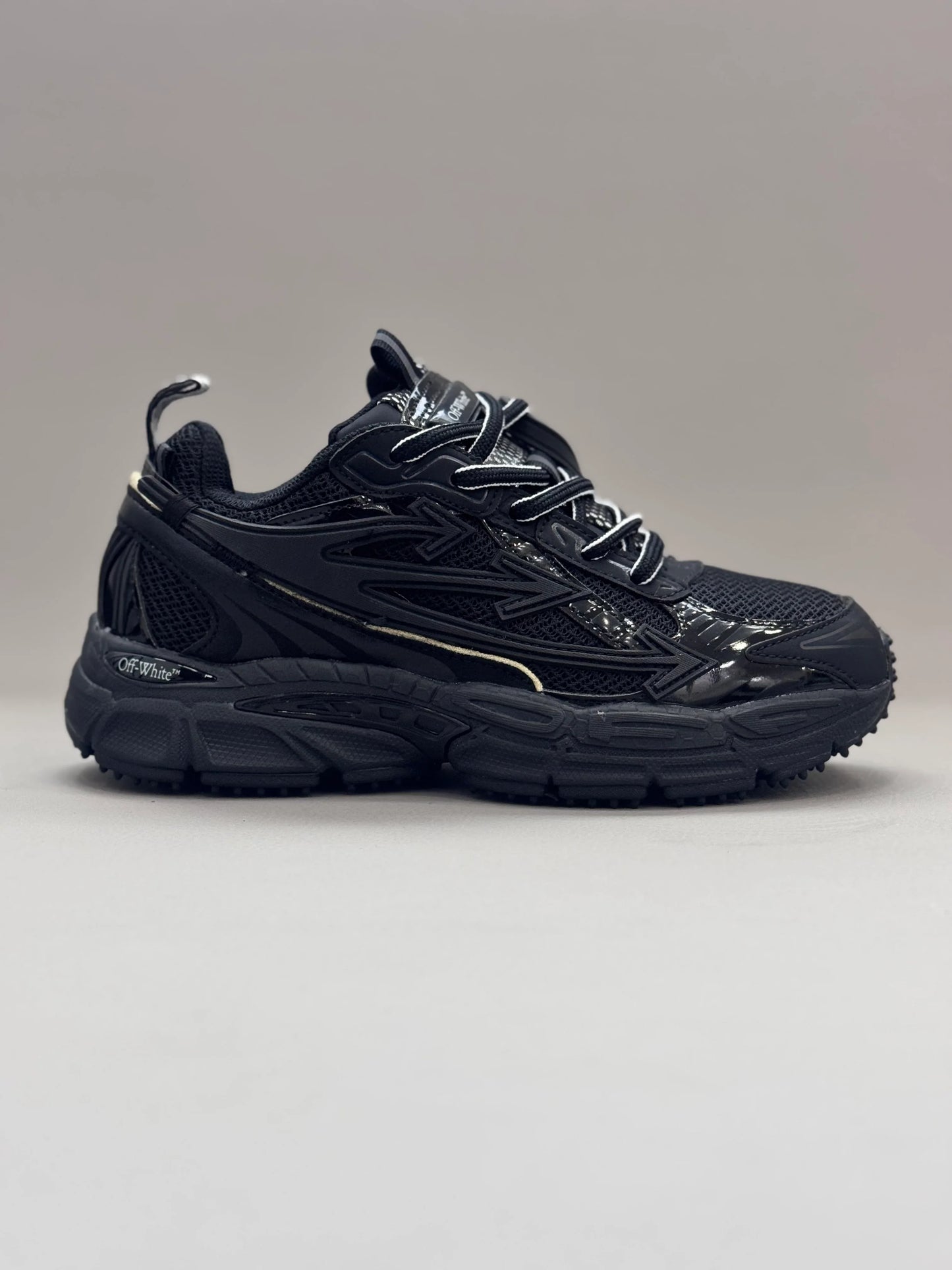 OFF-WHITE BER NEGRO BITONO
