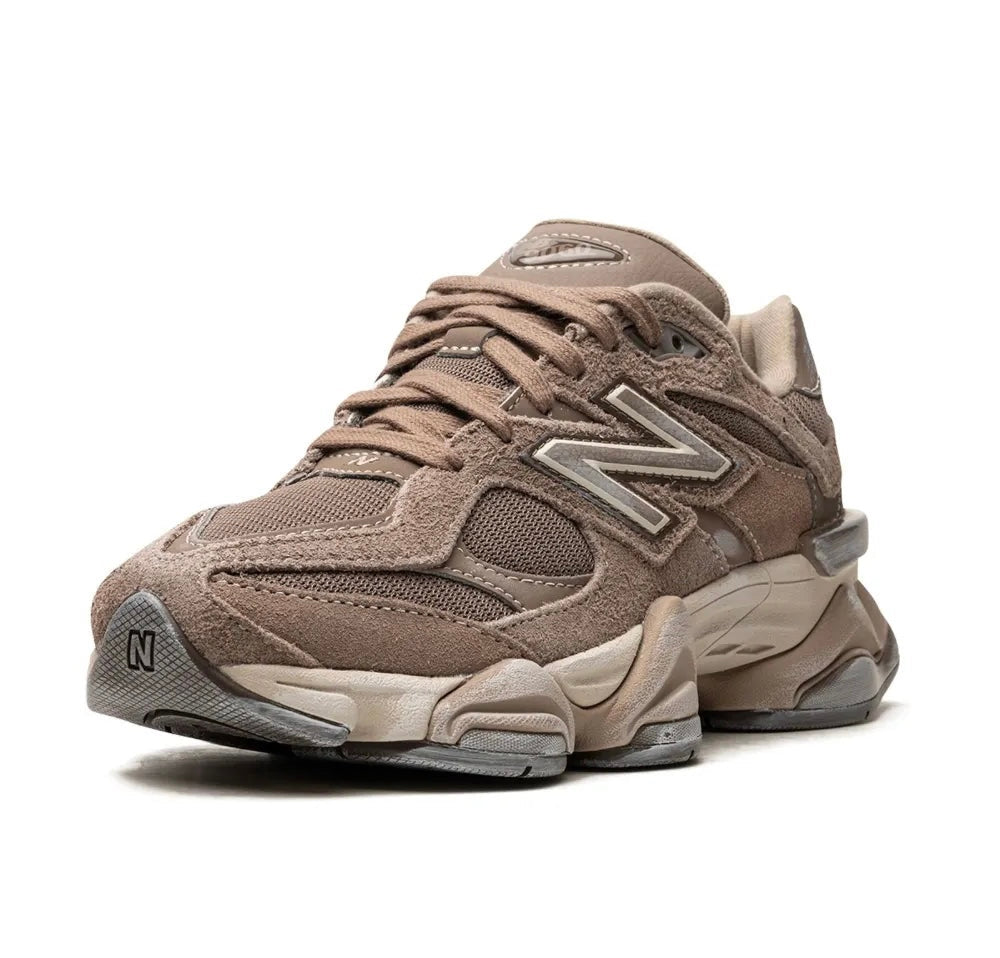 NEW BALANCE 9060 CAFÉ