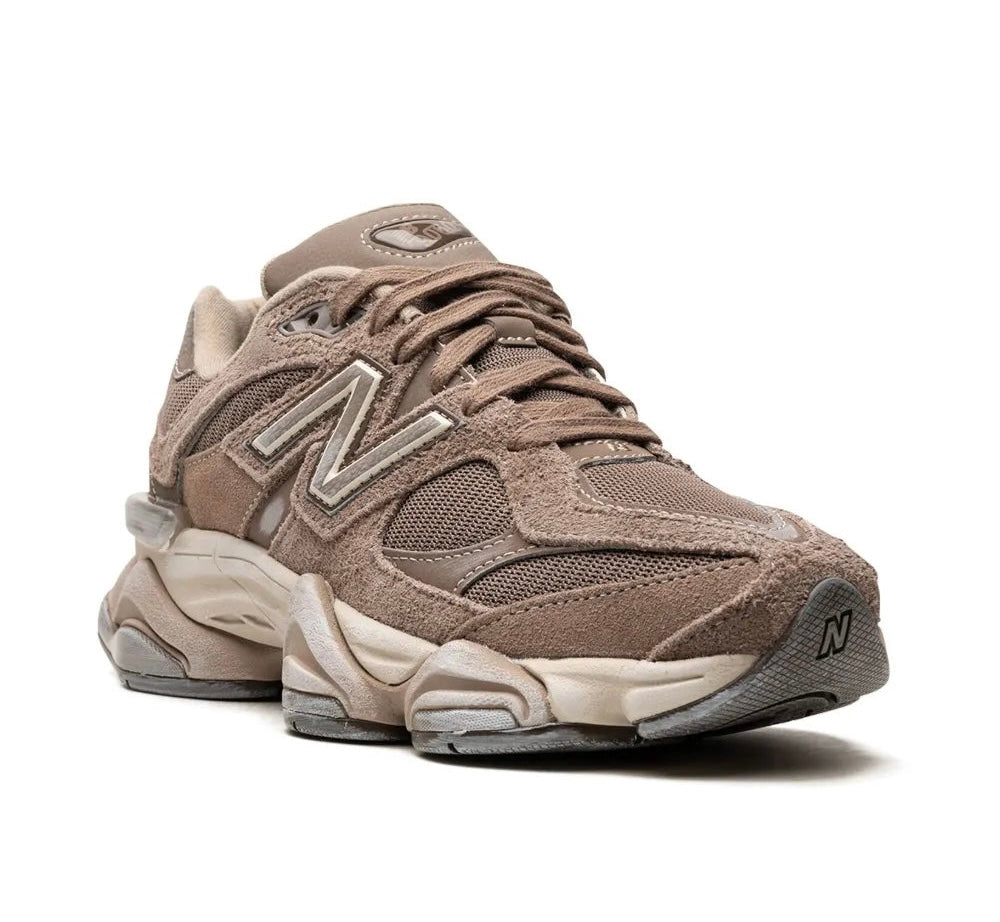 NEW BALANCE 9060 CAFÉ