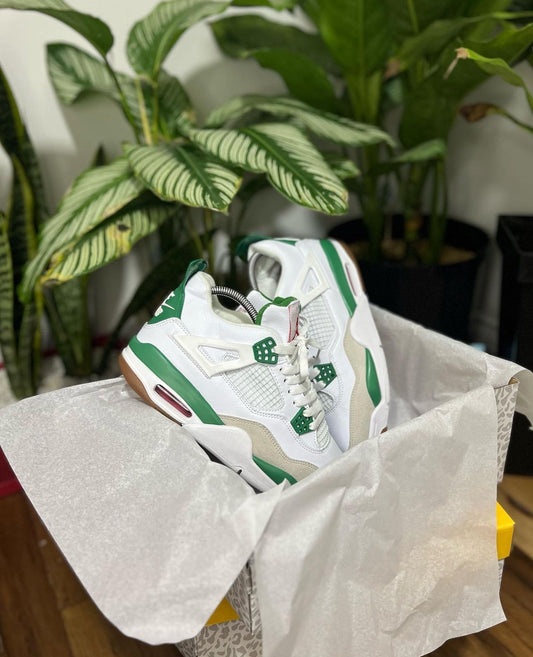 JORDAN RETRO 4 BLANCO - VERDE