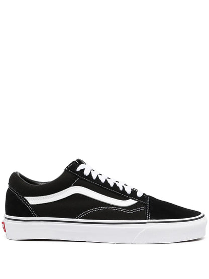VANS CLÁSICAS NEGRA - BLANCA