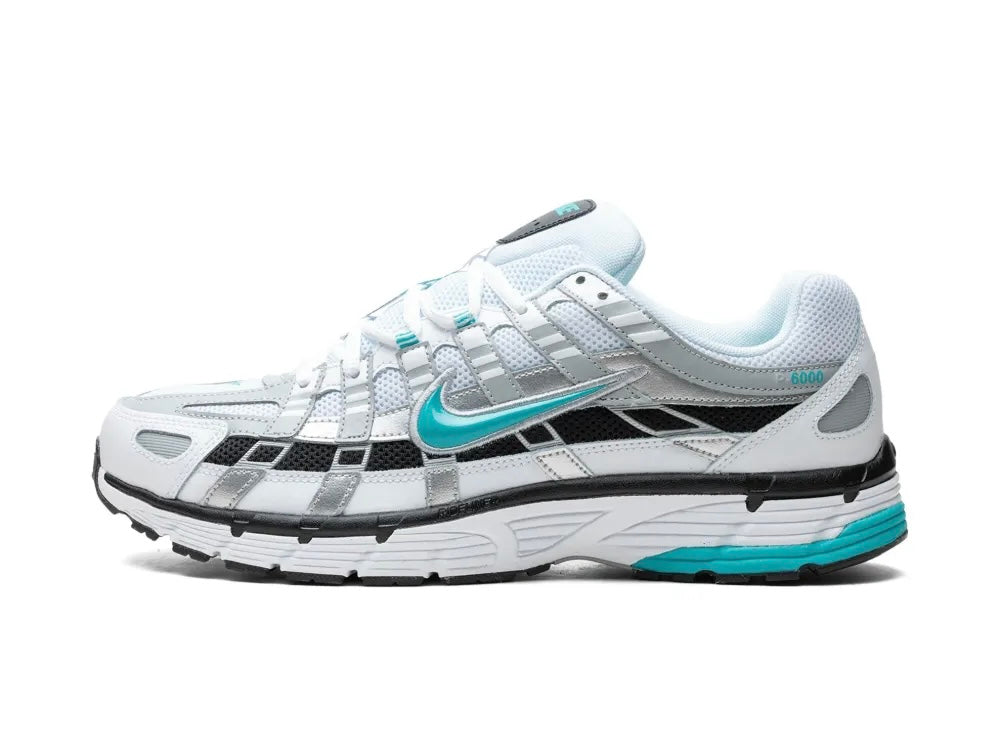 NIKE P6000 - PLATEADO / AZUL