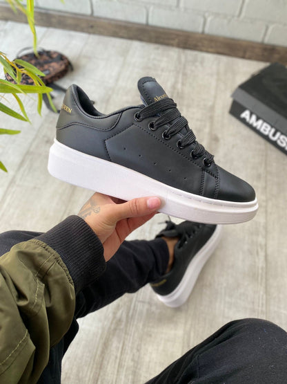 ALEXANDER MCQUEEN NEGRO - BLANCO