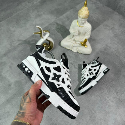 LOUIS VUITTON SKATE NEGRO - BLANCO