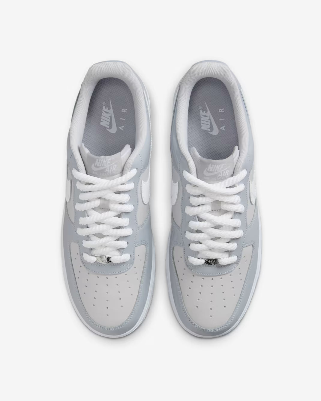 AIR FOR 1 07Lv8 GRIS