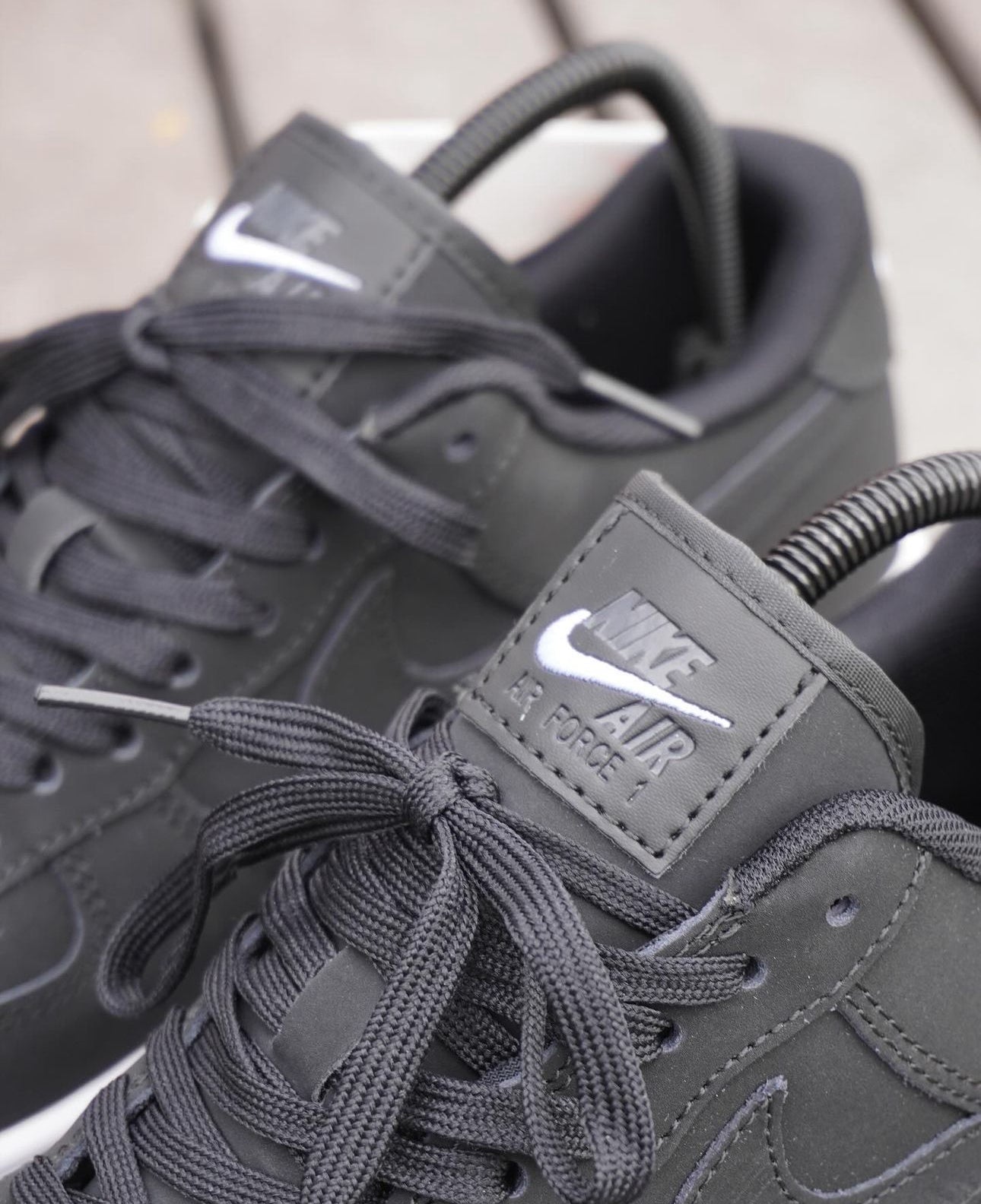 AIR FOR ONE NEGRO - BLANCO 1