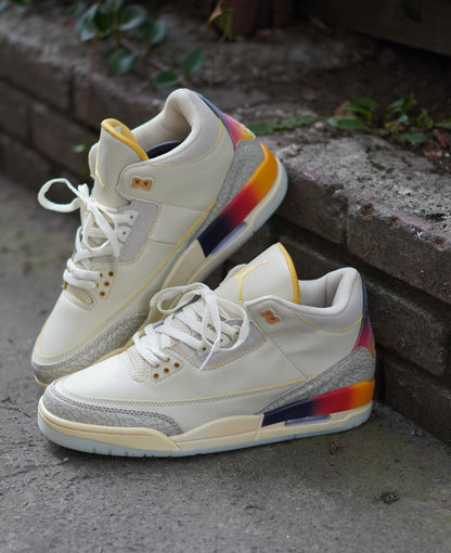 JORDAN RETRO J BALVIN BEIGE