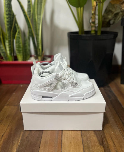 JORDAN RETRO BLANCO