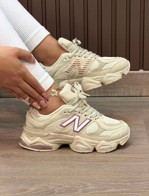 NEW BALANCE 9060 BEIGE