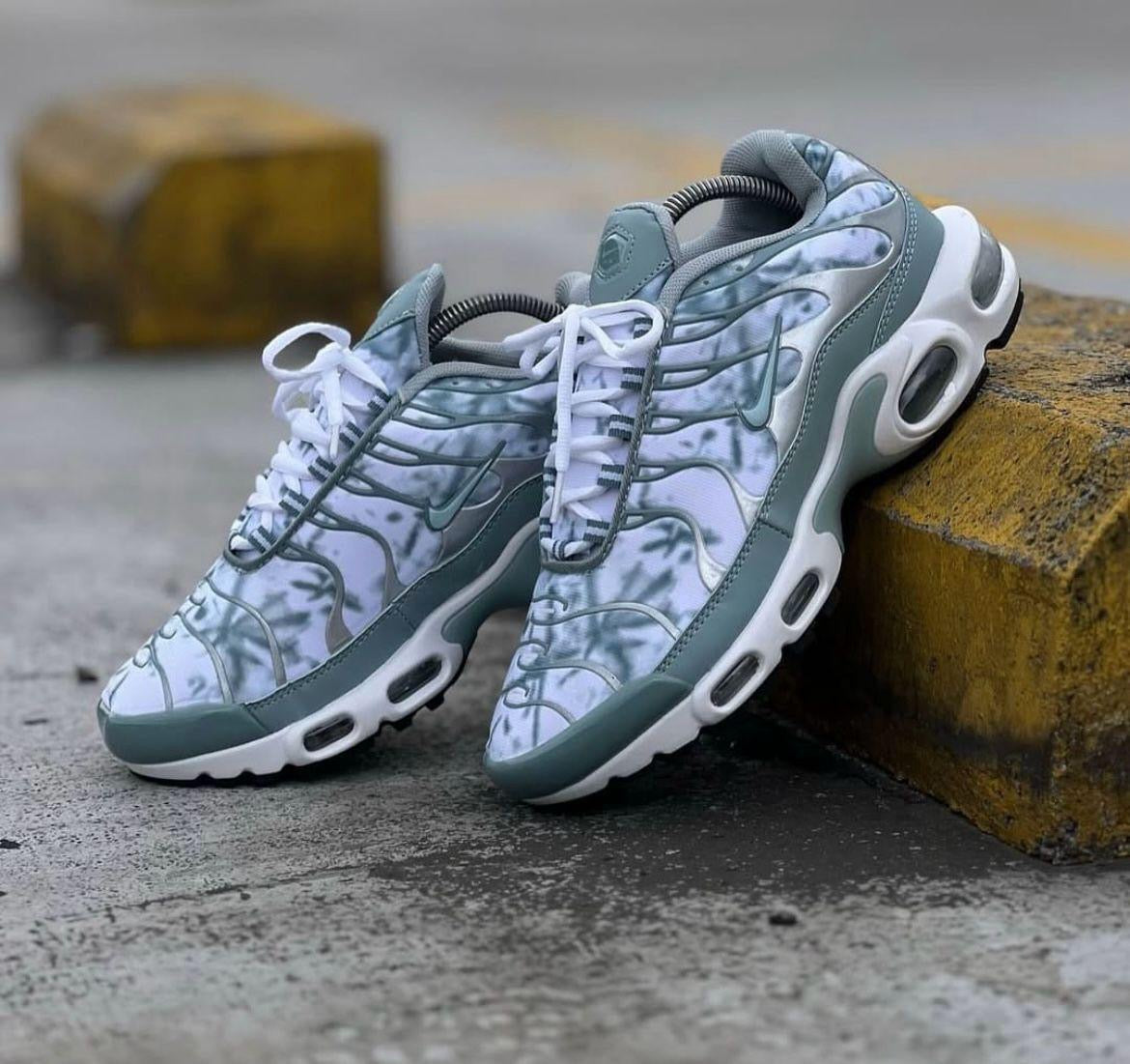 NIKE TN DIOR