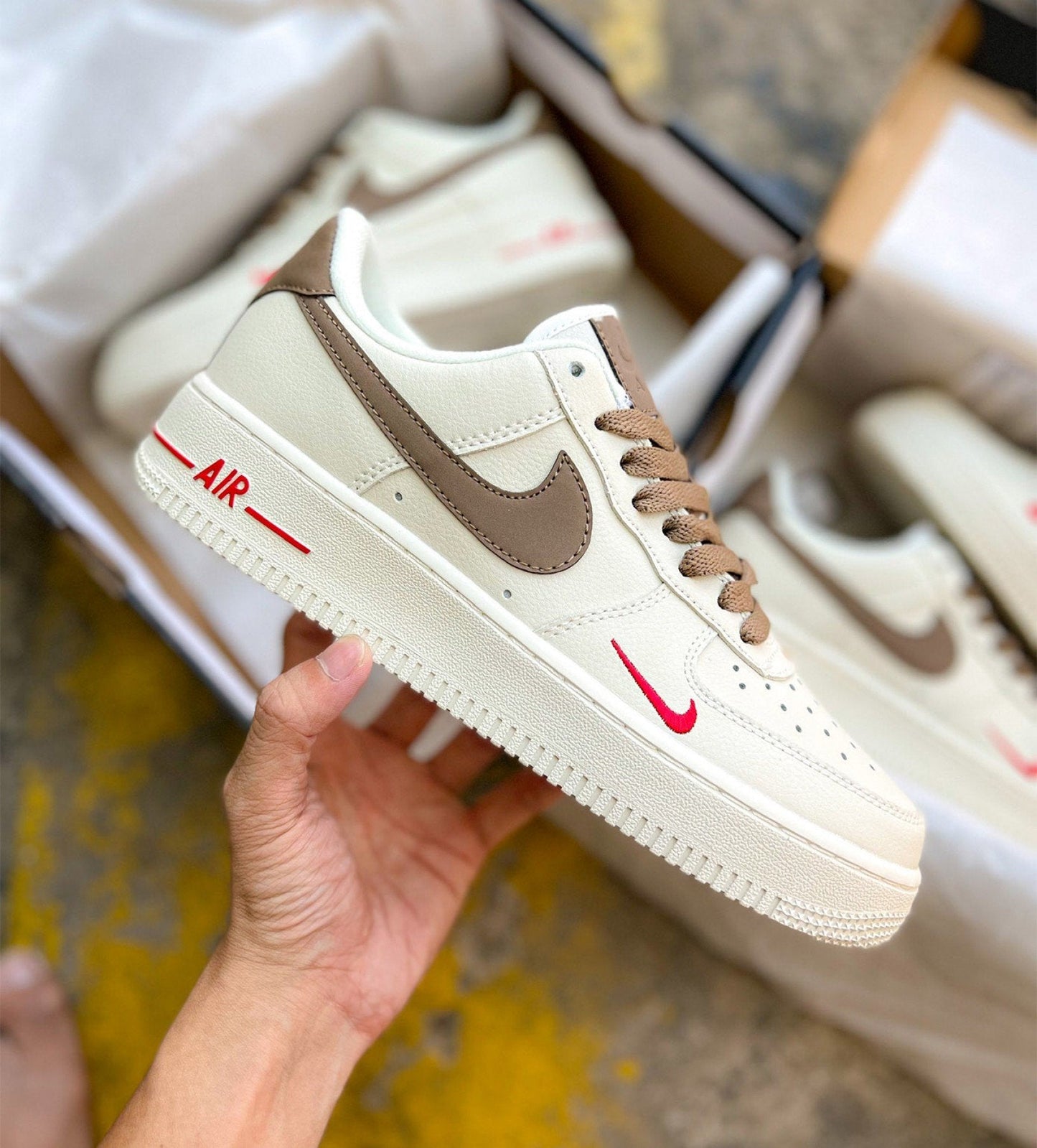 AIR FOR 1 BEIGE - CAFE