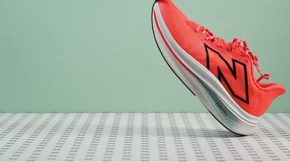 NEW BALANCE FUELCEL TRAINER V2